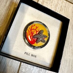 New in box Starfish Pill box